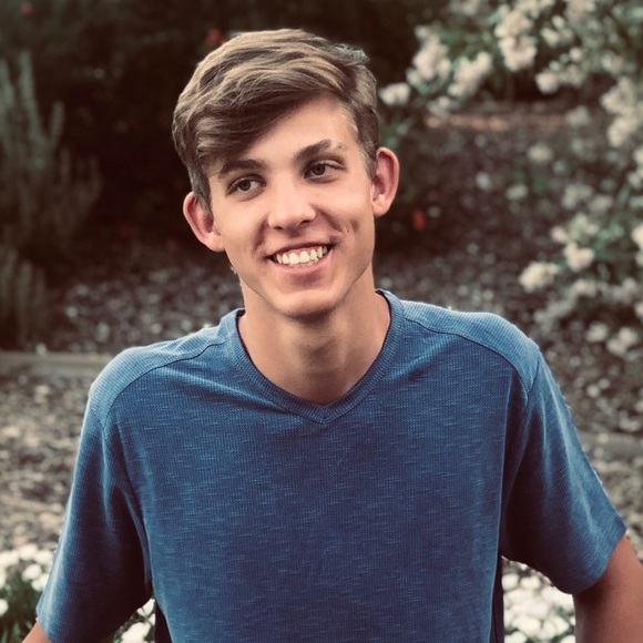 Meet your Posher, Peter - Picture 1 of 1